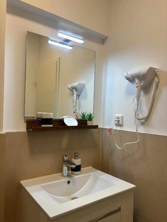 Lenti Duesseldorfer Apartment'S Экстерьер фото