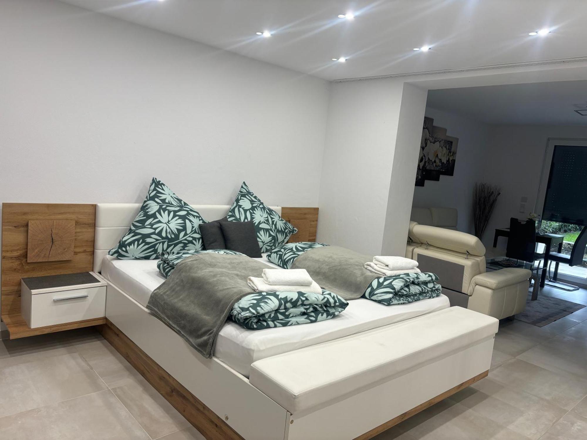 Lenti Duesseldorfer Apartment'S Экстерьер фото